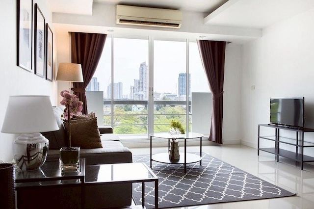The Waterford Sukhumvit 50 Clean quiet spacious 6th floor BTS On Nut
