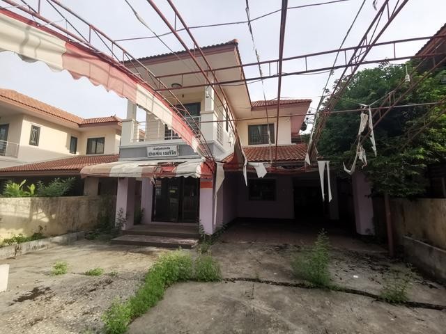 ขาย บ้านเดี่ยว อิสรา 3 ลาดหลุมแก้ว ปทุมธานี PTT00414