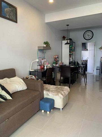 โซนสันกำแพง #ขาย 2.3 ล้านบาท 22.1 ตรว. ทาวน์โฮม 2 ชั้น ในโครงการใหม่ ใกล้เมืองสุดๆ หลังม.พายัพ น้ำไม่ท่วม