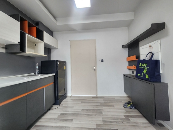 คอนโด ให้เช่า อีส พระราม 2 (EASE Rama II) ขนาด 1 นอน 26 ตารางเมตร เฟอร์ครบ วิวสระ 