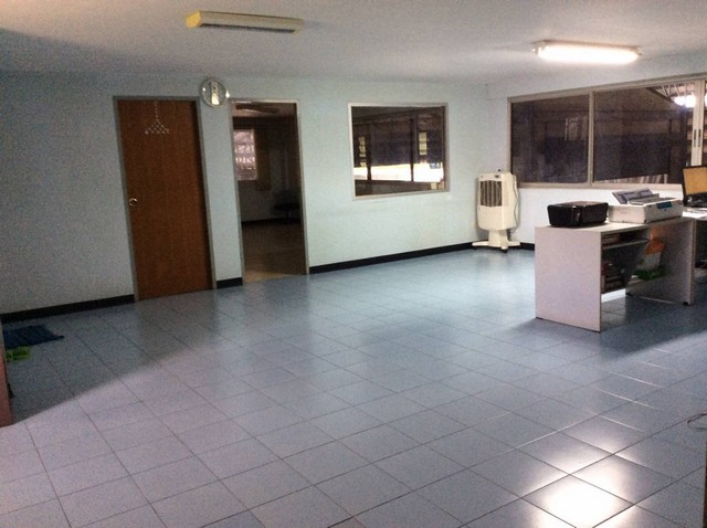 [ขาย] โรงงาน-คลังสินค้า | กระทุ่มแบน สมุทรสาคร | 1-3-68 ไร่ | สำนักงานครบ | 24 ล้าน