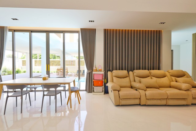 รหัส:  EA120335 SALE บ้าน ศรีวดี 0 Rai 1 NGAN 30 ตร.วา 38000000 B. ใกล้ ใกล้ The Paseo กาญจนาภิเษก โครตถูก