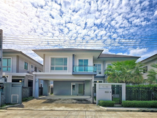 บ้าน The Plam แจ้งวัฒนะ ชัยพฤกษ์  10500000 B. ไม่ไกลจาก เซ็ลทรัลแจ้งวัฒนะ  เกาะเกร็ด บรรยากาศน่าอยู่ นนทบุรี   