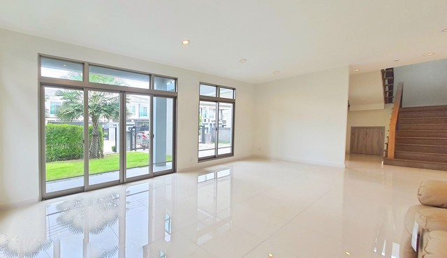 บ้าน The Plam แจ้งวัฒนะ ชัยพฤกษ์  10500000 B. ไม่ไกลจาก เซ็ลทรัลแจ้งวัฒนะ  เกาะเกร็ด บรรยากาศน่าอยู่ นนทบุรี