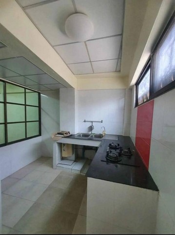 ให้เช่าบ้านเดี่ยว 3 ชั้น 21 ตร.ว. 3 ห้องนอน ย่านลาดพร้าว ใกล้ MRT ลาดพร้าว