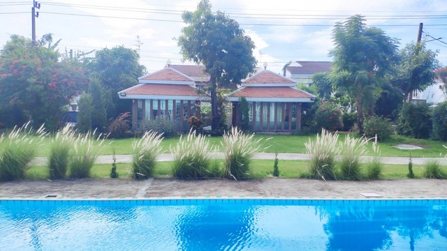 บ้าน บ้านหรู พัฒนาการ ศรีนครินทร์ พระราม 9 ราคาทรัพย์ถูก คฤหาสน์หรูที่ตกแต่งพร้อมอยู่ได้ทันที