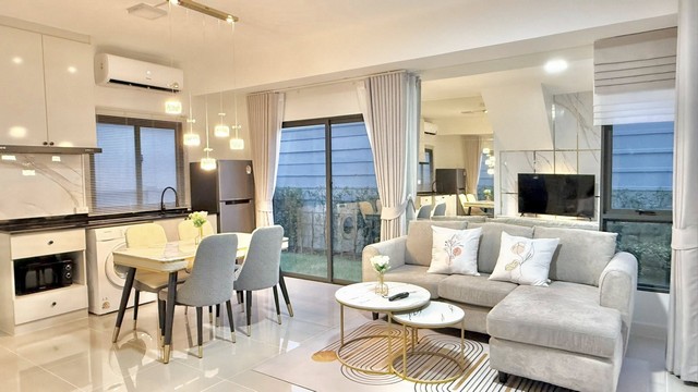 P1140 ให้เช่าทาวน์เฮ้าส์ 2 ชั้น โครงการ พลีโน่ สุขุมวิท-บางนา 2 Pleno Sukhumvit-Bangna 2 ตกแต่งสวยพร้อมเข้าอยู่ ใกล้เมก้าบางนา