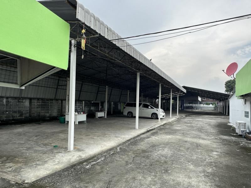 ขายที่ดินใกล้สนามบินดอนเมือง1ไร่ ริมถนนพหลโยธิน สามารถขยายเพิ่ม11ไร่ ติดถนนวิภาวดีเนื้อที่ 1 ไร่ ตั้งอยู่เลขที่ 49 ถนนพหลโยธิน แขวงสนามบิน เขตดอนเมือง กรุงเทพฯ ติดถนนพหลโยธินขาย 55,000,000 บาท  ค่าโอนคนละครึ่งส่วนขยายไร่ละ34ล้าน สนใจสอบถามข้อมูล และนัดดูMobile : 099-096-4478 , 0882619655Line ID :@Goodassets (มี@)คลิกแอดไลน์ที่ลิ้งค์ >> https://lin.ee/BejSPLmeWe Chat : AchiwaraspE-mail : Bluealphahome@gmail.com…..หมายเหตุ *เผื่อความรวดเร็ว รบกวนแค