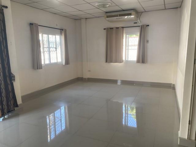 ให้เช่าบ้านเดี่ยว71ตร.ว.ย่านโชคชัย4เขตลาดพร้าวใกล้MRTโชคชัย4เหมาะสำหรับอยู่อาศัยและทำโฮมออฟฟิศ