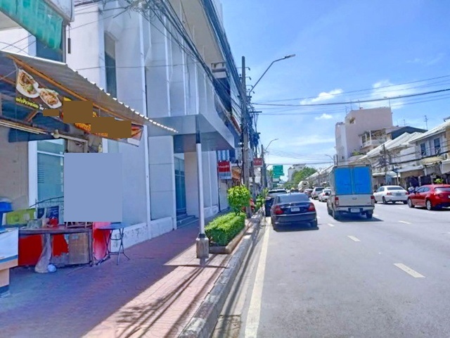 สนามมวยราชดำเนิน BTS ราชเทวี 2.5 กม. ให้เช่าอาคารพาณิชย์ 3 ชั้น 4 คูหา ติดถนน 1200 ตร.ม. 100 ตร.วา.ทำเลดี สารพัดช่างพระนคร 1.2 กม. 3 นอน