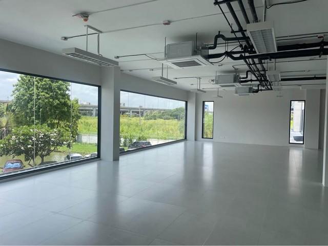 P1142 ให้เช่า อาคาร สำนักงานใหม่ 4 ชั้น พื้นที่รวม 872.68 ตร.ม. ซอยพัฒนาการ 31/1 พร้อมลิฟต์ 