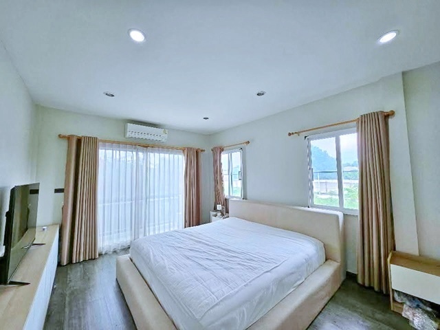 รร.นานาชาติ ร่วมฤดี 2 กม. จัดเต็มเฟอร์ฯ ราชพฤกษ์ 54ตร.วา. 224ตร.ม. ตลาดพระราม 5 ปิ่นเกล้า สาทร เซ็นทรัล เวสต์วิลล์ บ้าน 2 ชั้น  3นอน