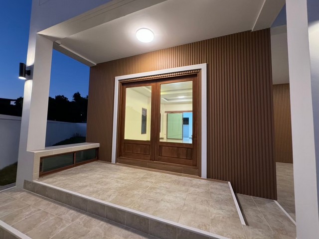 บ้านสัั่งสร้าง สไตล์โมเดิร์น 2 ชั้น – หางดง เชียงใหม่