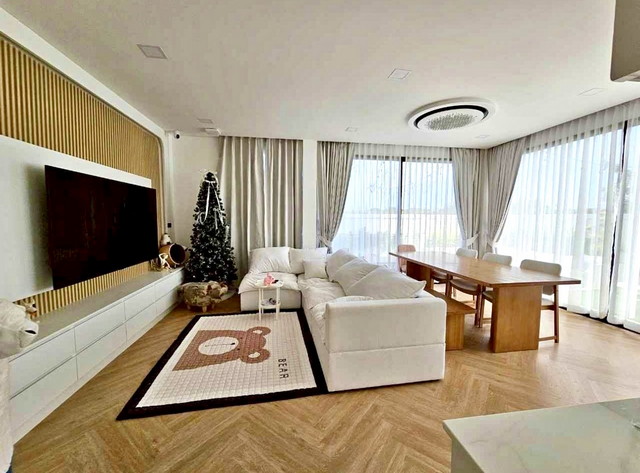 บ้านเดี่ยวใกล้สนามบินสุวรรณภูมิ ให้เช่า 4 ห้องนอน บ้านใหม่ เฟอร์นิเจอร์+เครื่องใช้ไฟฟ้า เลี้ยงสัตว์ได้ 