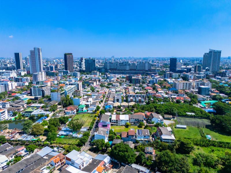 ขายที่ดินแปลงสวยทำเลดี ใจกลางเมืองลาดพร้าว 18 เขตจตุจักร กรุงเทพ (เจ้าของขายเอง)