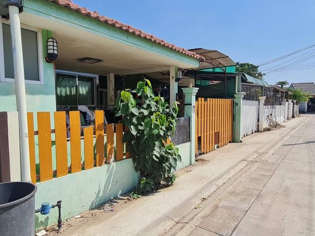 ขาย บ้านแฝด 1 ชั้น ปากแพรก เมืองกาญจนบุรี  PTT13292