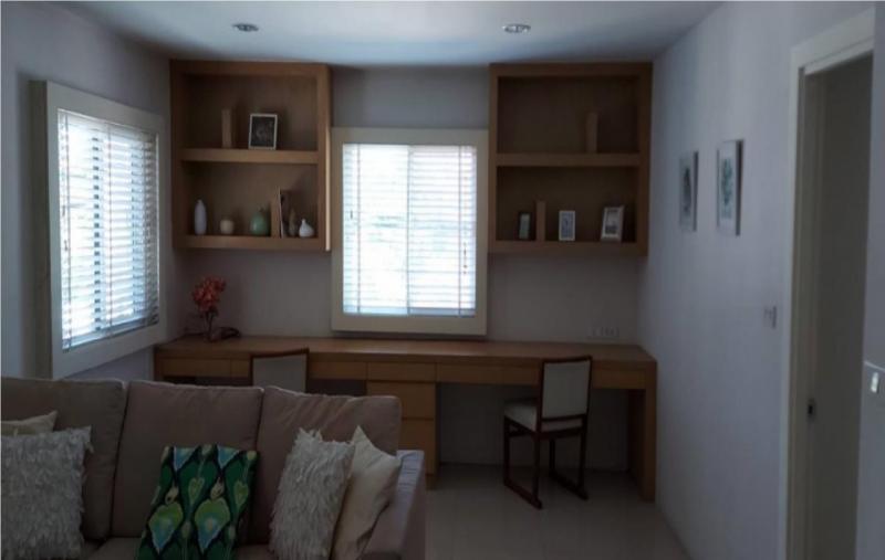 ขายทาวน์เฮ้าส์มือสองเมืองนนทบุรี จังหวัดนนทบุรี  โครงการ ธาราดี ราชพฤกษ์ - รัตนาธิเบศร์