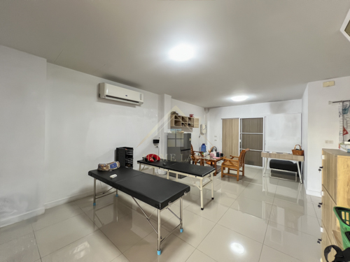 ทาวน์โฮม 2 ชั้น หมู่บ้าน ศุภาลัยวิลล์ เพชรเกษม 69