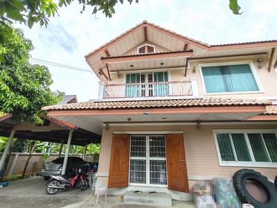 ขายบ้านเดี่ยว ไม่มีค่าส่วนกลาง !!! บ้านเดี่ยว 2 ชั้น ซอยบางคูเวียง1 เนื้อที่ 100 ตร.ว. 3ห้องนอน 2ห้องน้ำ ความส่วนตัวสูง