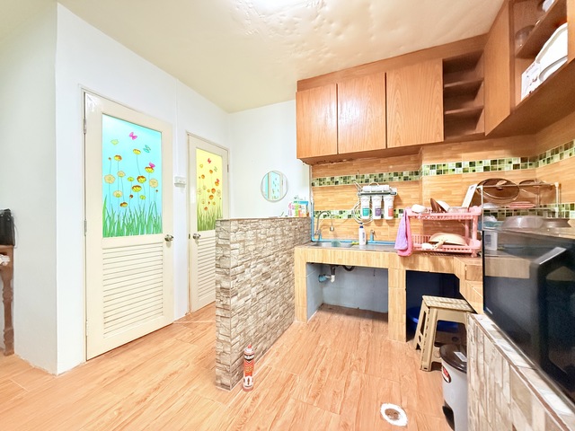 ขายทาวน์เฮ้าส์ แสงทองวิลล่า เพชรเกษม 65/1 หลังริม 19 ตรว. พร้อมอยู่ ใกล้บิ๊กซี เพชรเกษม เพียง 600 เมตร