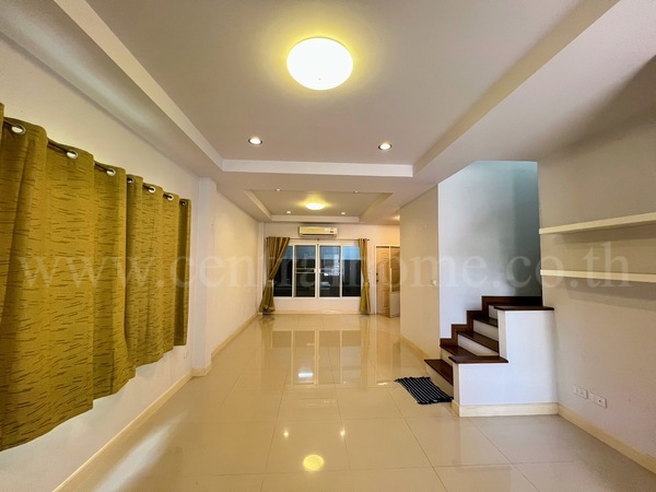 ขายด่วน ทาวน์โฮม โมทาวน์ บริโอ แจ้งวัฒนะ - ประชาชื่น ตกแต่งพร้อมอยู่