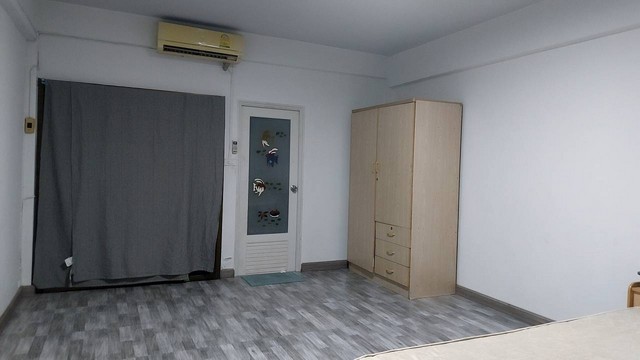 ขายคอนโด DC Tower อาคาร B ชั้น 8 ซอยลาดพร้าว 112 ราคาถูก 599,000 บาท เจ้าของขายเอง