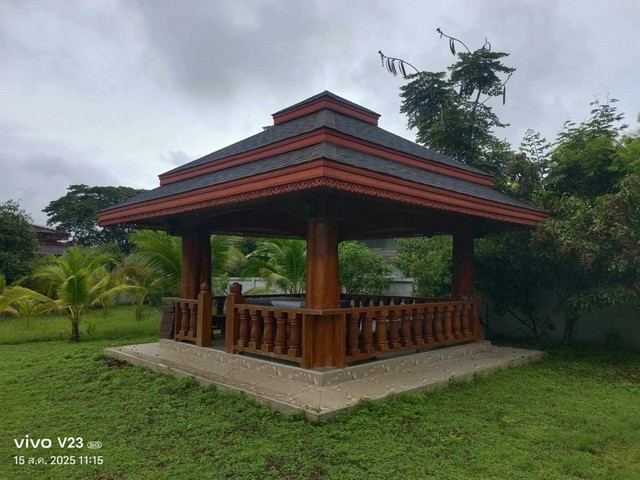 ขายบ้านไม้สักทั้งหลัง อำเภอวังชิ้น จังหวัดแพร่ พร้อมที่ดิน เนื้อที่ 2 ไร่กว่า