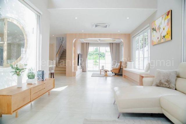 ให้เช่า 95,000 บาท/เดือน #ป่าแดด #อำเภอเมือง #บ้านพูลวิลล่าสร้างใหม่ 2 ชั้น สไตล์ญี่ปุ่น ตกแต่งสวย (บ้านว่าง 15 ต.ค. 68)