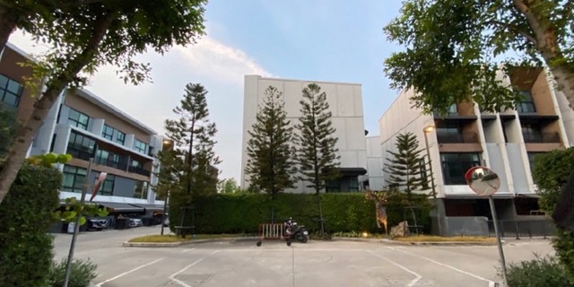 P1149 ให้เช่า ทาวน์โฮม โครงการ อาร์เด้น ลาดพร้าว 71 Arden Ladprao 71 ซอยสตรีวิทยา 2 ใกล้ทางด่วนอาจณรงค์-รามอินทรา  รูปแบบใหม่จากอนันดา