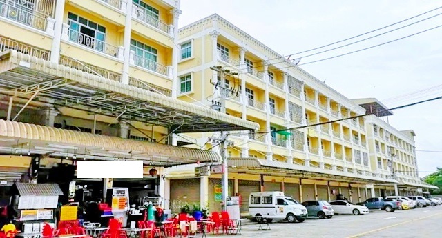 ตลาดสดไอยรา ให้เช่าอาคารพาณิชย์ 4.5 ชั้น 22ตร.วา. 342ตร.ม. 3นอน พลาซ่า 2.2กม. ใกล้แมคโครคลองหลวง