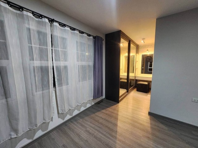 ให้เช่าบ้าน  หลังห้างเมกกะ เดินทางสะดวก  ออกถนนเส้นหลักได้หลายทาง ใกล้โรงเรียนนานาชาติคอนคอร์เดียน