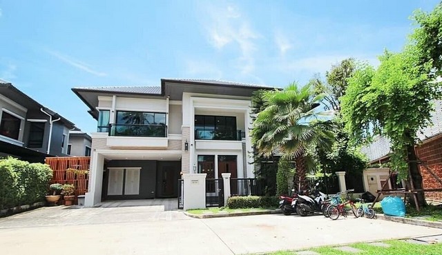 รหัสC6886 ให้เช่าบ้านเดี่ยว 2ชั้น โครงการแกรนด์บางกอก บูเลอวาร์ด สาทร ถนนกัลปพฤกษ์ บ้านตกแต่งสวยพร้อมอยู่