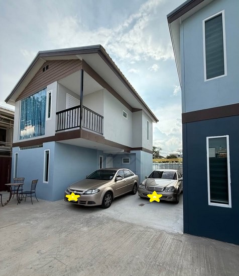 ให้เช่าบ้านเดี่ยว 2 ชั้น 80 ตรม. 2 ห้องนอน ซอยศรีด่าน 1-1 ใกล้ MRT สายสีเหลือง สถานีศรีแบริ่ง 2 นาที 