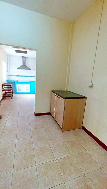 หนองแขมโฮมโปร เพชรเกษม 1.2 กม. 3 นอน ให้เช่าบ้านทาวน์เฮาส์ 2 ชั้น หลังใหญ่ 22ตร.วา.162ตร.ม.  รร.เลิศหล้านานาชาติ 600 ม.เพชรเกษม77