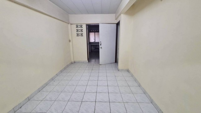 อาคารพาณิชย์ 4 ชั้นครึ่ง 268 ตร.ม.  ติดถนนใหญ่ประชาอุทิศ95 มีชั้นลอยที่ต่อเติมเต็ม  เดินทางสะดวก ใกล้แยกครุใน    ZTK270