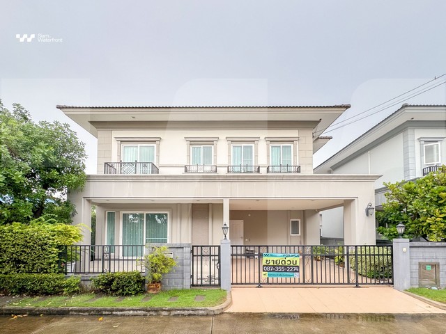 ขายบ้านเดี่ยว 2 ชั้น สไตล์Modern Classic เขตหนองแขม กรุงเทพมหานคร  ที่ตั้ง : 99, 109 ถนน มาเจริญ แขวงหนองค้างพลู เขตหนองแขม กรุงเทพมหานคร 10160Location: https://maps.app.goo.gl/EJnDFJo1a19zBQat6ตำแหน่ง Google map: 13.700423, 100.34184ขนาดพื้นที่ : 52.9 ตารางวารายละเอียด- บ้านเดี่ยว 2 ชั้น สไตล์Modern Classic (พื้นที่ใช้สอยรวม 188 ตร.เมตร)- 4 ห้องนอน, 3 ห้องน้ำ, 2 ที่จอดรถ- โฉนดที่ดินเนื้อที่ 52.9 ตร.วา ขนาดบ้านหน้ากว้างประมาณ 15x13 เมตร - บ้านอยู่ซอย 8 (ใกล้สวนโ