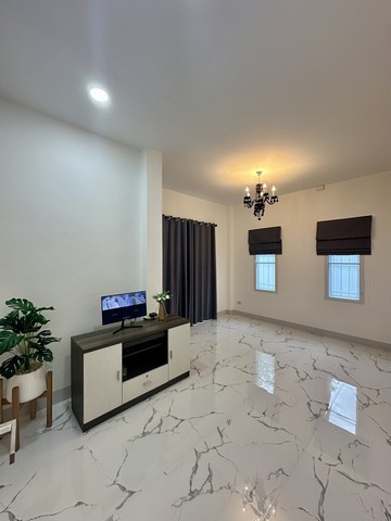 ขายบ้านเดี่ยว 1 ชั้น ขนาด 30 ตารางวา  ตำบลทุ่งครุ อำเภอทุ่งครุ กรุงเทพ