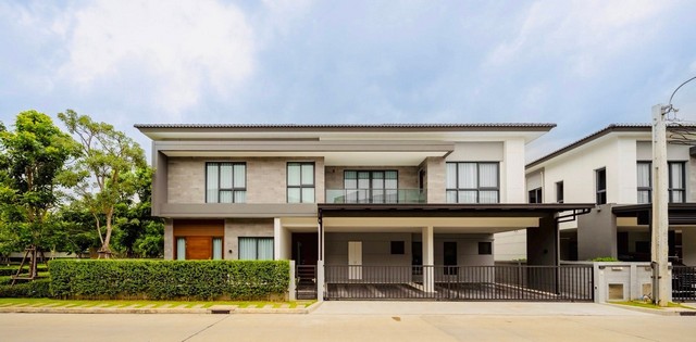 ให้เช่าบ้านเดี่ยว 2ชั้น The City Bangna (โครงการใหม่) พื้นที่ใช้สอย 416 ตร.ม เนื้อที่ 86 ตร.ว ติดสวนส่วนกลาง สิ่งอำนวยความสะดวกครบพร้อมอยู่