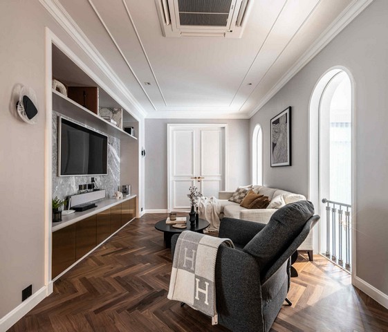 ขายบ้านเดี่ยว 3ชั้น The Gentry Sukhumvit พื้นที่ใช้สอย 580 ตร.ม เนื้อที่ 80 ตร.ว หลังมุม เฟอร์ครบย้ายกระเป๋าเข้าอยู่ได้เลย