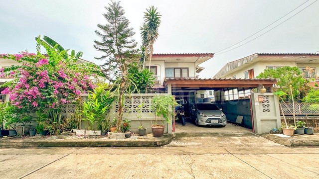 ขายด่วน บ้านเดี่ยว 2 ชั้น เสนานิเวศน์ 1 ซอยประเสริฐมนูกิจ 18 ทำเลดี ราคาถูก