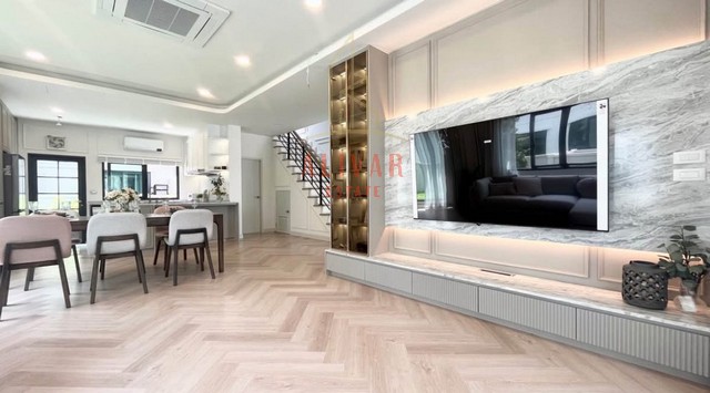 RH090425 ให้เช่า บ้านเดี่ยว 2ชั้น 4ห้องนอน Centro Bangna ใกล้ เมกะบางนา