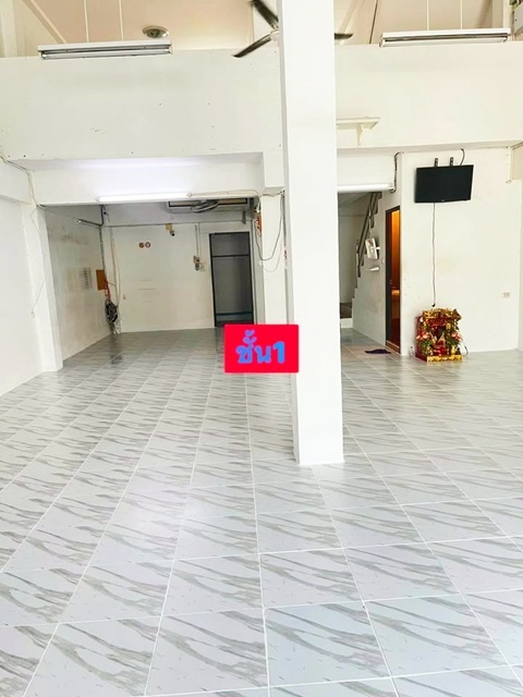 กาญจนา 3แอร์ ให้เช่าอาคารพาณิชย์ 1 คูหา 3.5 ชั้น  MRT หลักสอง 3.6 กม. กว้างใหญ่ 30ตร.วา.330 ตร.ม. 3 น้ำ 2 นอนบางแวก ราชพฤกษ์ สาย1