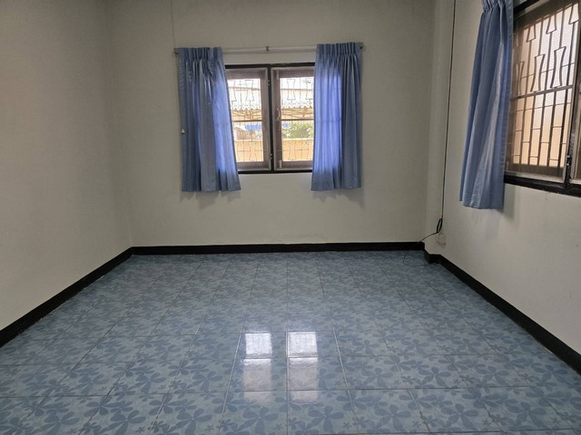 ให้เช่าบ้านเดี่ยวชั้นเดี่ยวย่านโชคชัย4ใกล้MRTโชคชัย4กองปราบเลียบด่วนเหมาะทำโฮมออฟฟิศอยู่อาศัย