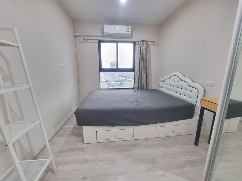 ให้เช่า พลัม คอนโด เซ็นทรัล สเตชั่น เฟส 1 ติดห้างเซ็นทรัลเวสท์เกต และ ใกล้ สถานีรถไฟฟ้า MRT สายสีม่วง สถานีตลาดบางใหญ่ 