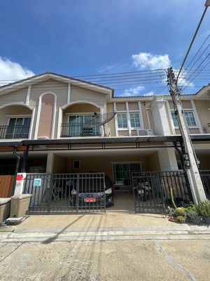 ขายทาวน์เฮ้าส์ 2 ชั้น 3 ห้องนอน 3 ห้องน้ำ ราคาดีโครงการ นิราวิลล์ ไอริช ใกล้เซนทรัลมหาชัย