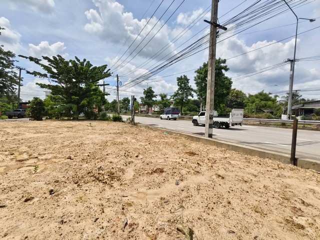 ขายที่ดินถมแล้ว ติดถนนวงแหวนรอบ 2 เชียงใหม่ | แปลงมุม ทำเลทองใกล้เมือง