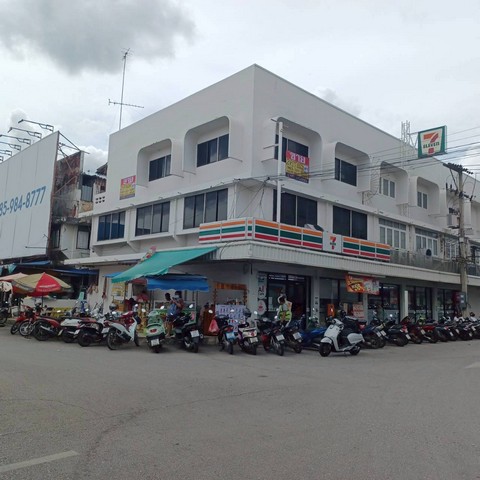 ขายอาคารพาณิชย์ 2 คูหา  ในสถานีขนส่งผู้โดยสารพิษณุโลก1  ใจกลางเมืองพิษณุโลก   