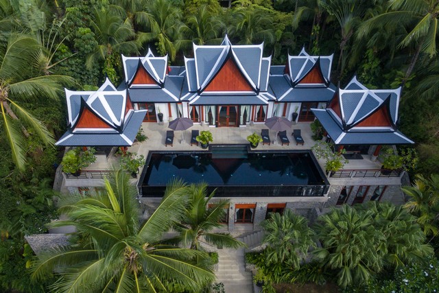 #PS020 For Sale : Surin, Araya Villa, 5 Bedrooms 5 Bathrooms, Private Pool. - Seaview , 5 Bedrooms 5 Bathrooms. 2 Rai 43 SQ.W.- With the 11 meters infinity Pool.- Luxurious amenities Upper Level: The entire upper level has a sweeping sea view. It comprises a large elegant living and dining area, a kitchen and two master bedrooms. All rooms have high vaulted ceiling in teak which provides a real impression of grandeur, tall glass doors and windows open to the infinity-edge pool. Set on either side of the swimming pool are open Thai salas for outdoor relaxing and breathtaking views of the Andaman Sea and its famous sun set of Phuket’s West Coast. All the upper level is tastefully decorated with Asian art from Thailand, Myanmar, Cambodia, Laos and India.Lower Level : The lower level comprises three beautifully decorated bedrooms with en-suite bathrooms. There is also Maid’s quarters, utility and laundry room at this floor. Facilities :- CCTV - Security with Guards- Mosquito screens - 