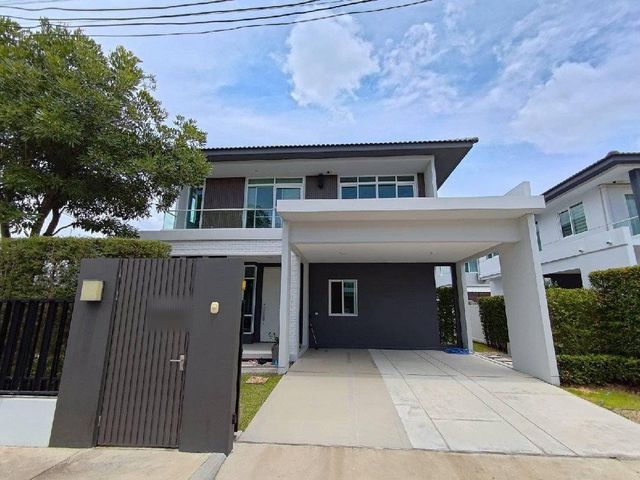 Land&House ขาย 9.6 ล้าน #มัณฑนา #สันทราย บ้านเดี่ยวหลังใหญ่ 2 ชั้น #ขายต่ำกว่าราคาประเมิน #เฟอร์นิเจอร์ครบ #แปลงหัวมุม พร้อมเข้าอยู่ได้เลย