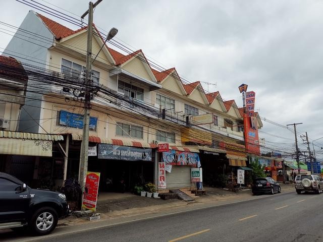 ขาย อาคารพาณิชย์ 3 ชั้น ถนน ชาตะผดุง เมืองขอนแก่น PTT12710